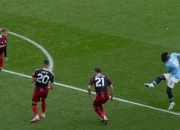 九游娱乐官方-包含曼城血洗巴黎，科瓦契奇高光表现的词条