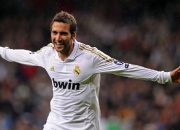 九游游戏-独行侠的孤勇，福克斯持续制造杀伤，广东队如何应对？