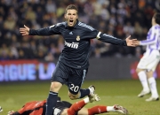 -西决生死战之夜，文班亚马让比赛提前失去悬念